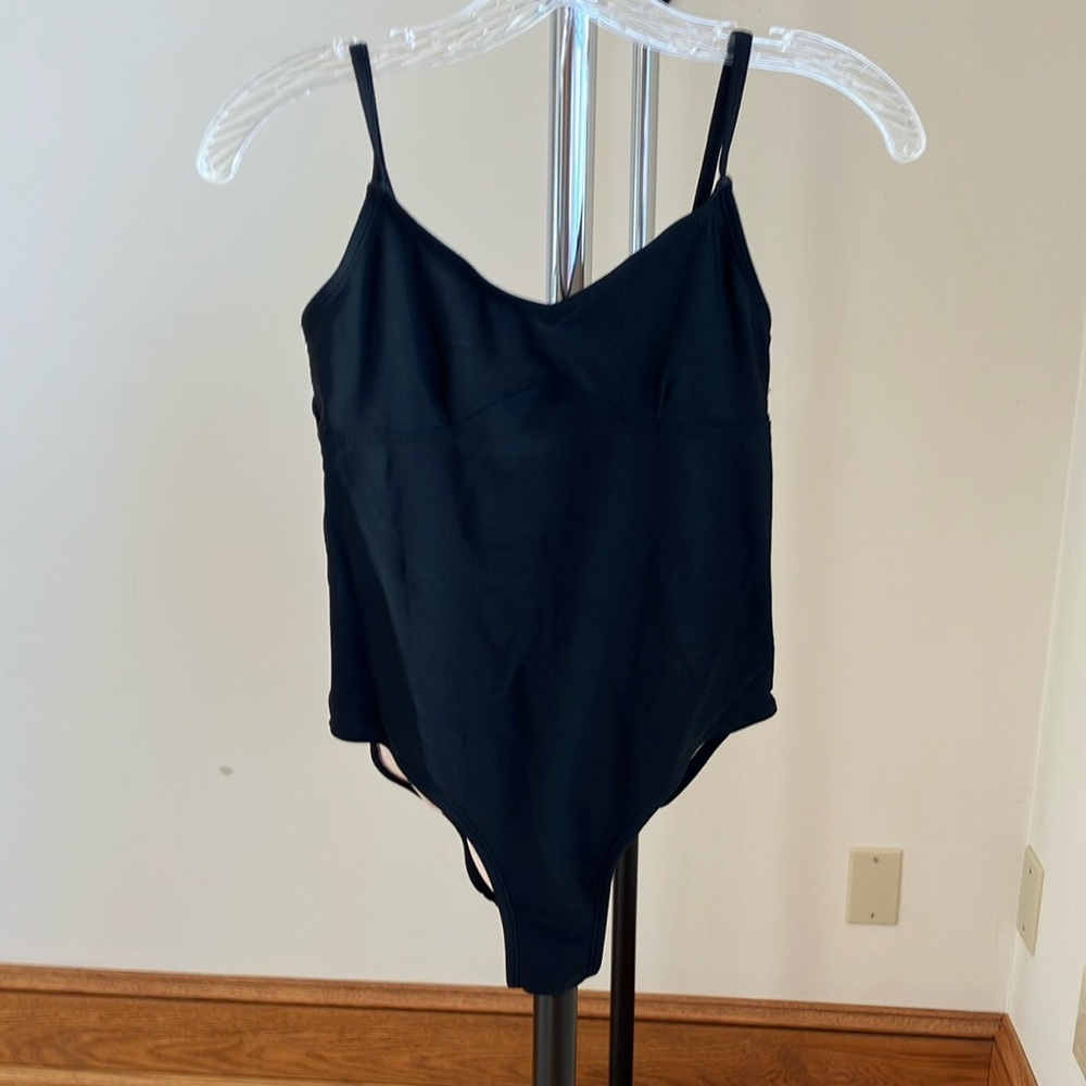 Elegant Black Women's Bathing Suit